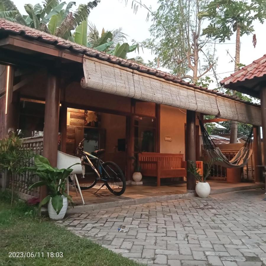 Al-Shifa Healing House Lombok Hotel Gili Air Exterior photo